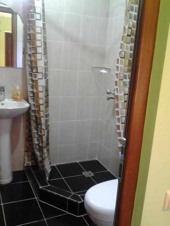 Dilbo House Hotel Dilijan Phòng bức ảnh
